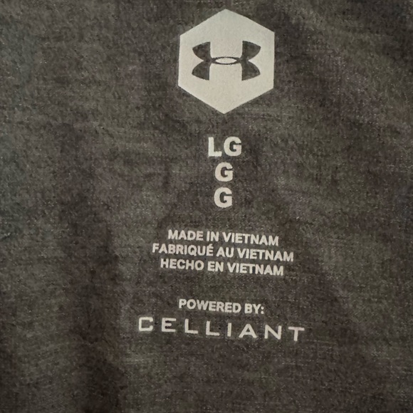 Under Armour Running Shorts - Picture 4 of 7